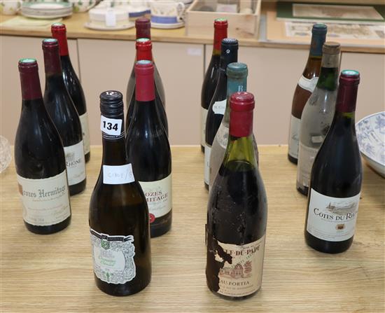 Fourteen assorted wines Burgundy red and white wines, Pouilly Vinzelles, 1970 etc